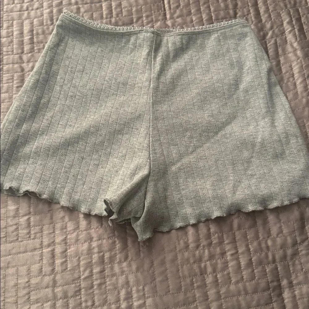 Ribbed Light Grey Long-Sleeve Top & Shorts Sleep Set
